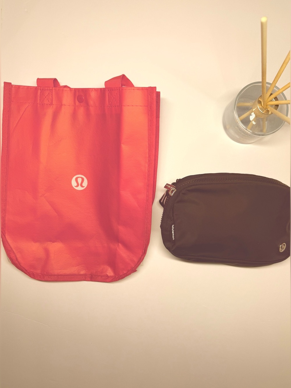 💐 Lululemon Black Belt Bag and Red Shopping Bag Bundle